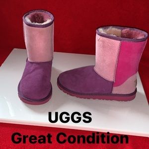 Color block UGGS